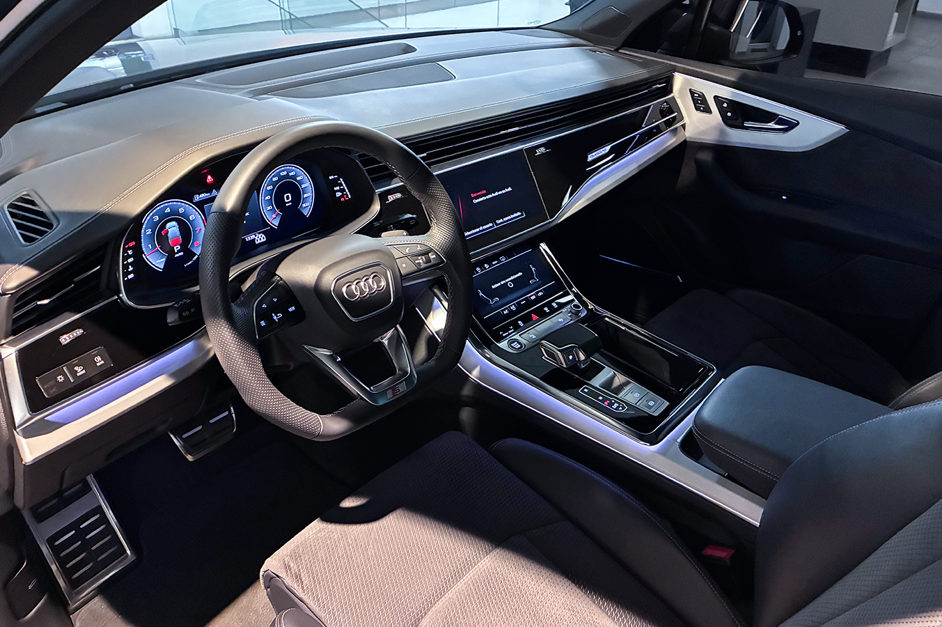 Q7  SLINE 